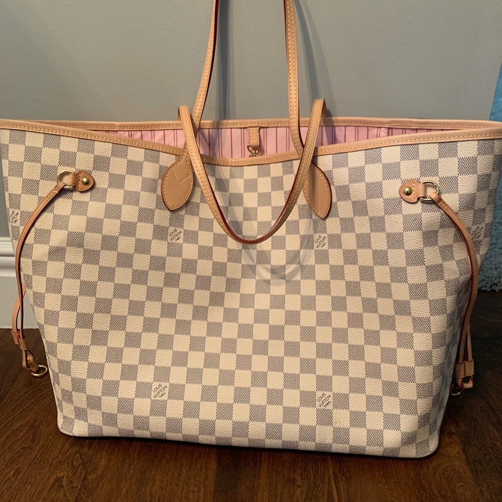 Louis Vuitton Neverfull Gm